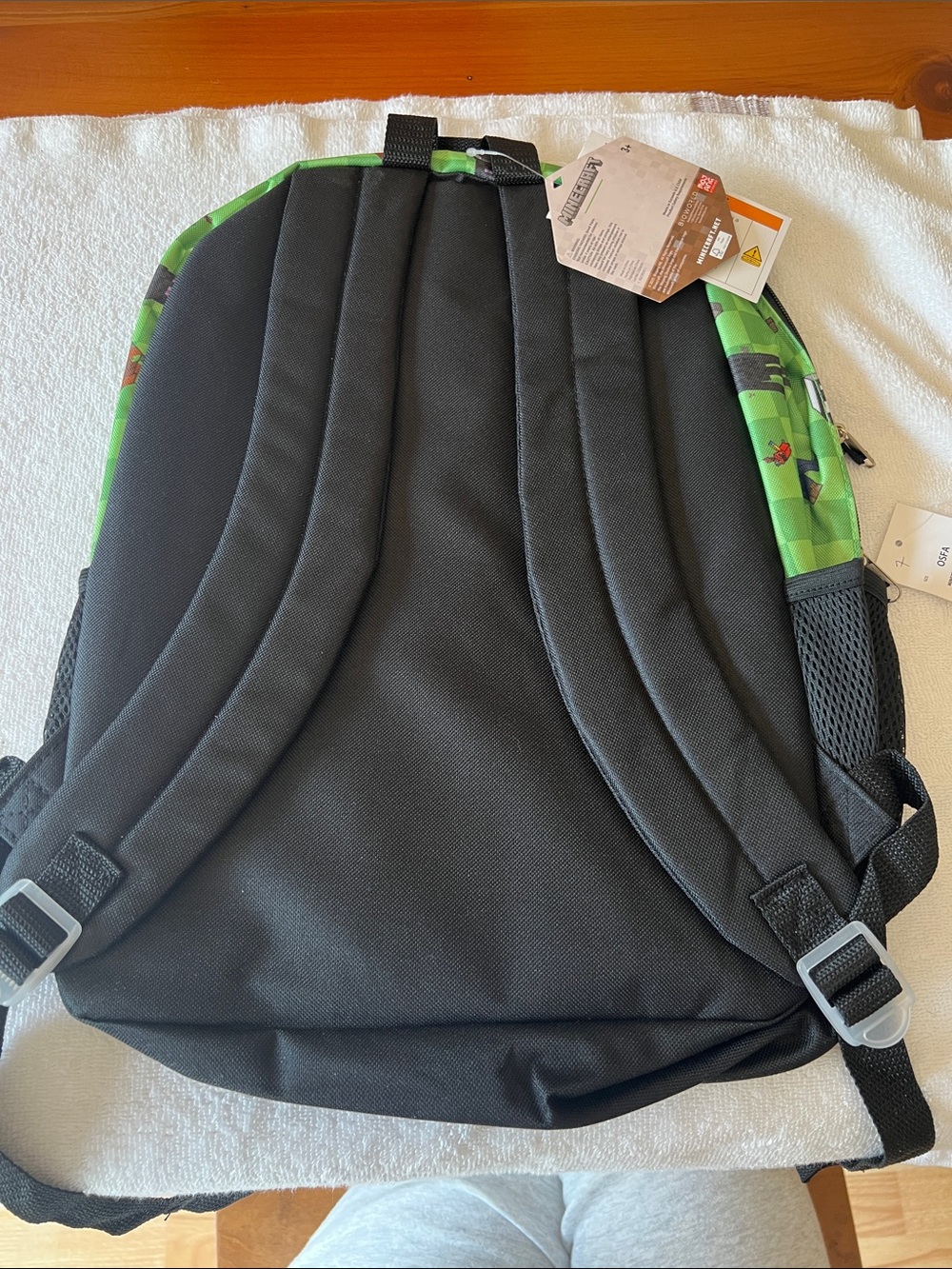 Minecraft Kids Green Adventure Backpack with Flashing Lights NEW !! - Picture 3 of 6